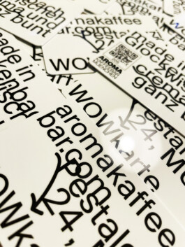 Carlota Barberán Madruga. Communication designer, branding, web design and social focused