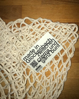 Carlota Barberán Madruga. Communication designer, branding, web design and social focused